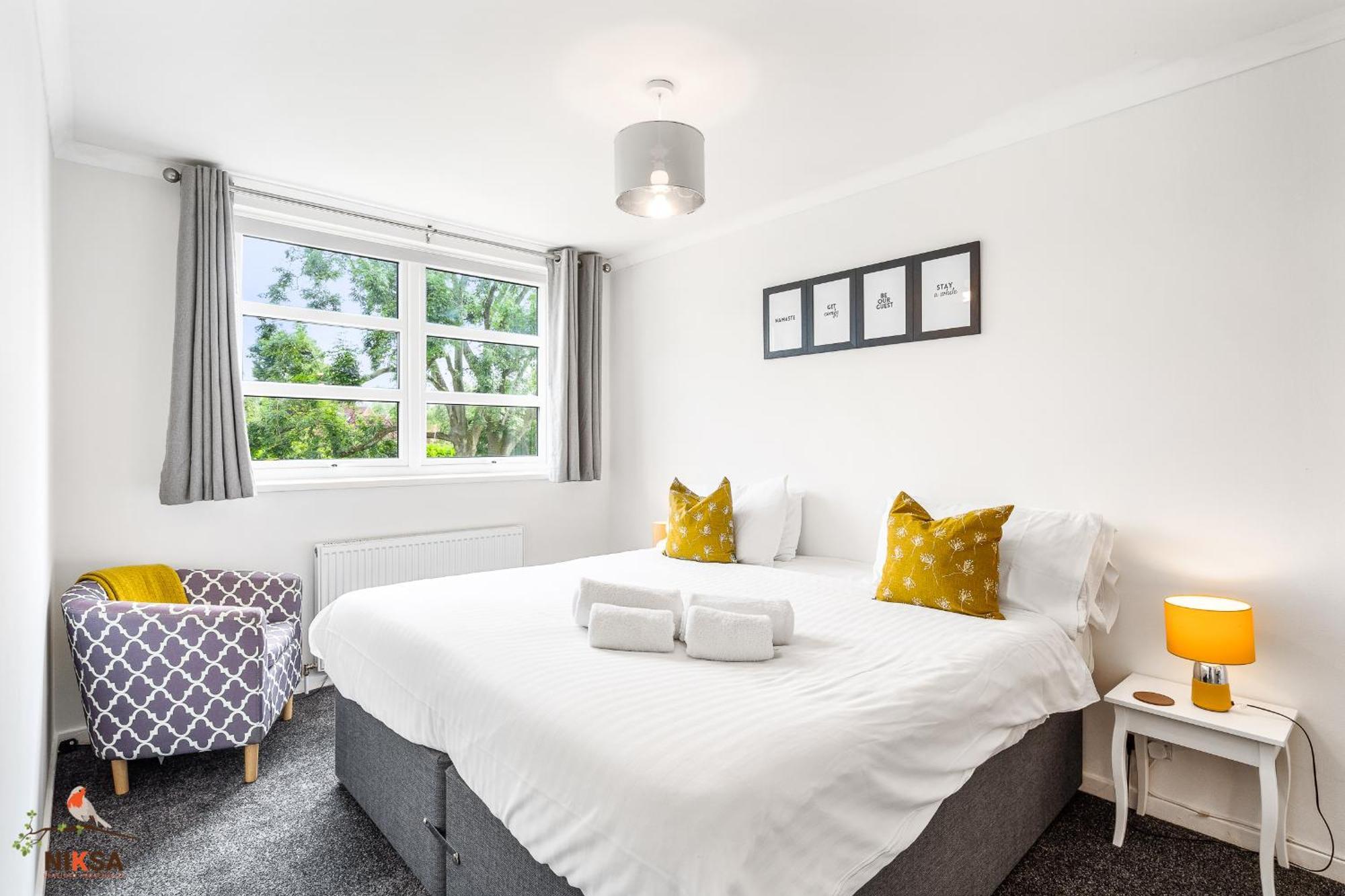 Niksa Serviced Accommodation - 3 Bedroom House Welwyn Garden City Dış mekan fotoğraf